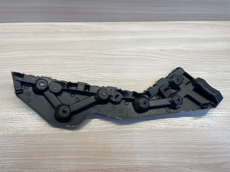 Кронштейн бампера