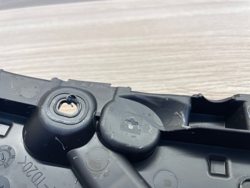 Кронштейн бампера