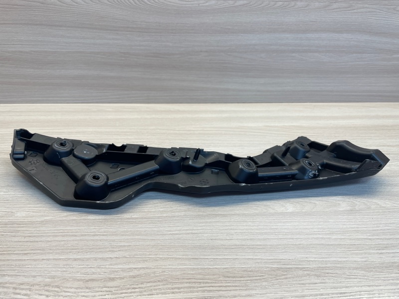 Кронштейн бампера