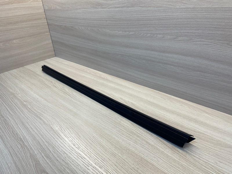 Уплотнитель стекла двери внутренний