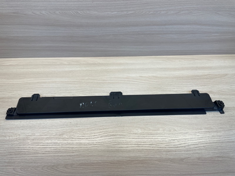 Накладка панели передняя