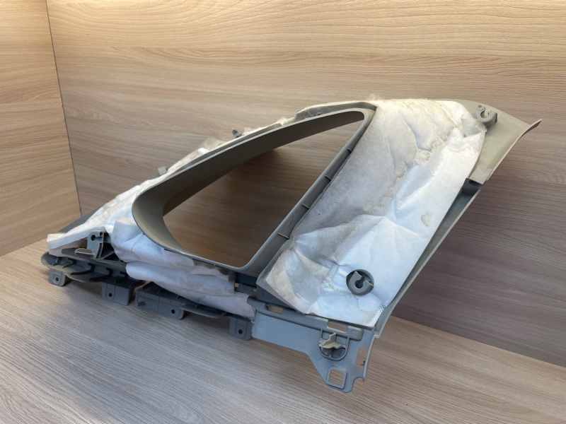 Обшивка стойки