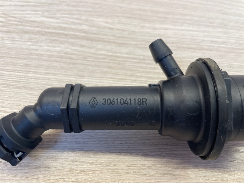 Главный цилиндр сцепления