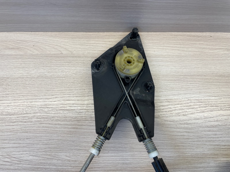 Трапеция стеклоподъемника