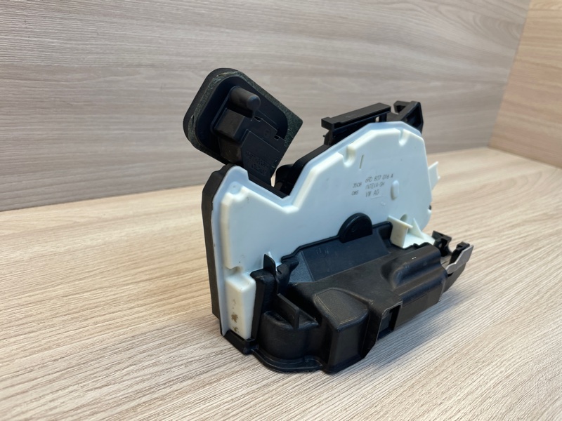 Замок      двери