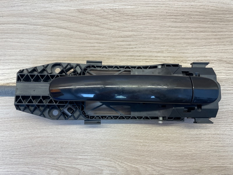 Ручка двери внешняя