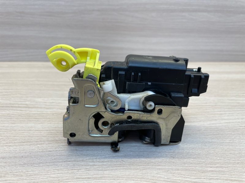 Замок      двери