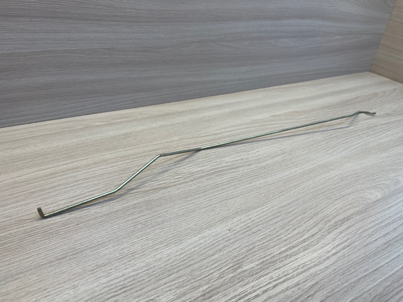 Тяга замка двери