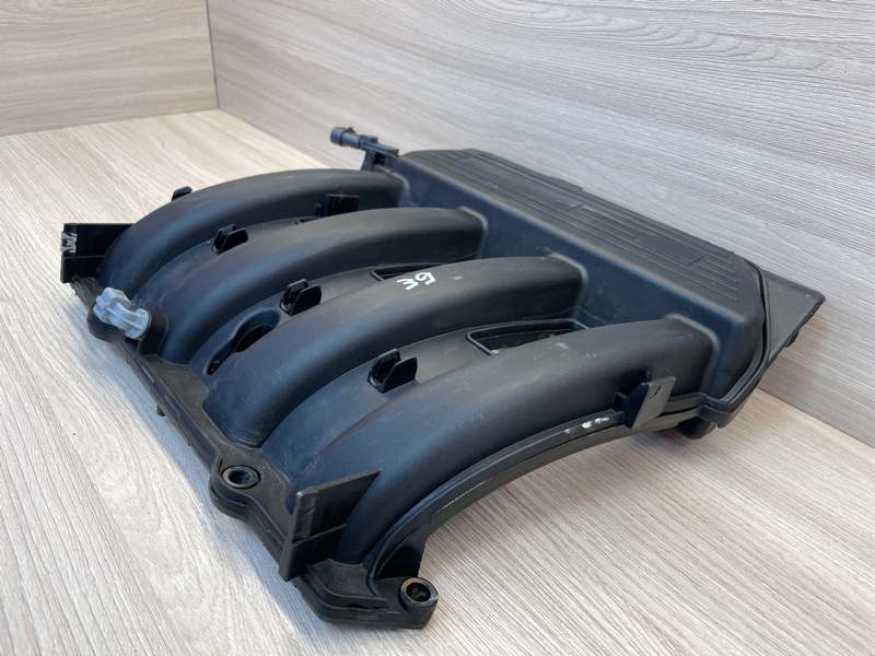 Впускной коллектор