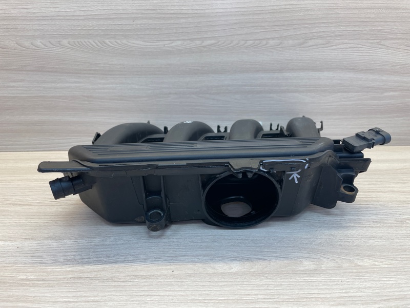 Впускной коллектор