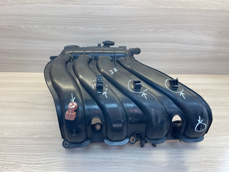 Впускной коллектор