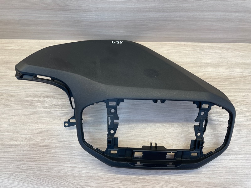 Верхняя накладка торпедо