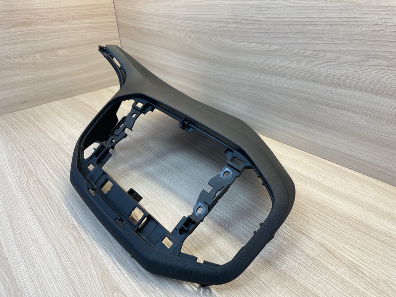 Верхняя накладка торпедо