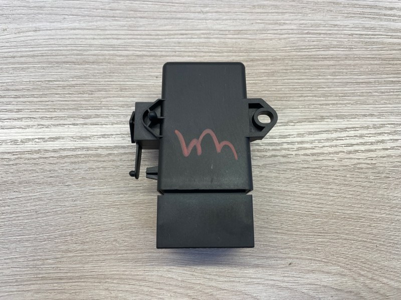 Блок управления подогревом сидений