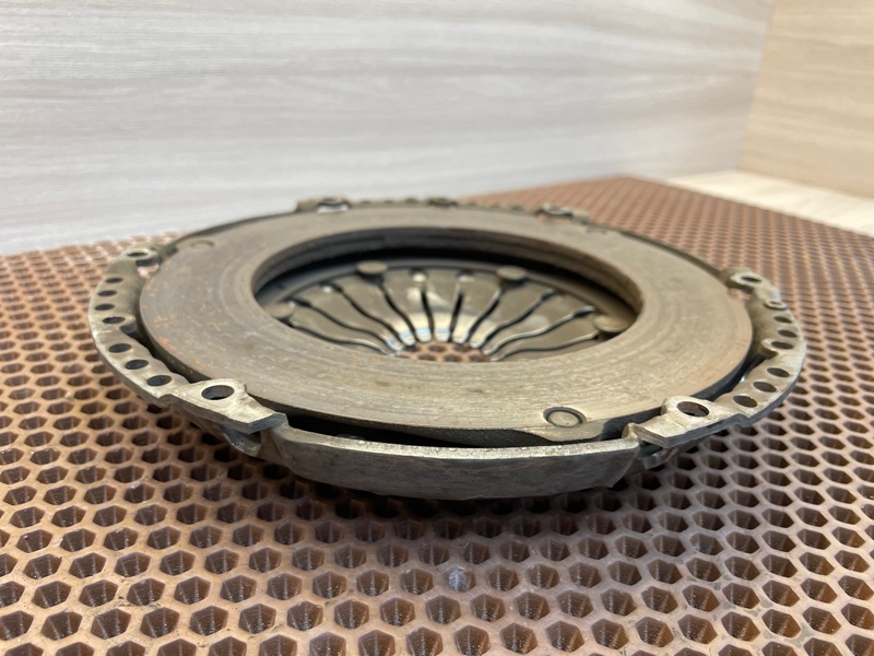 Корзина сцепления