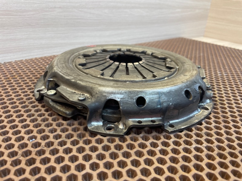 Корзина сцепления