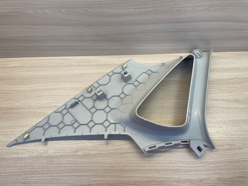 Обшивка стойки