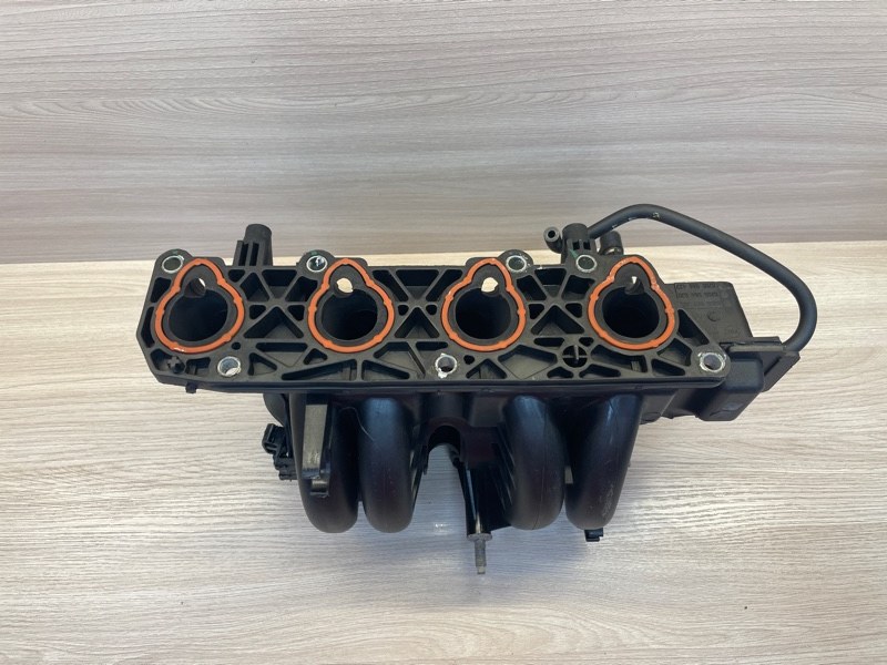 Впускной коллектор