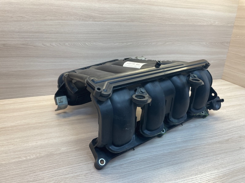 Впускной коллектор