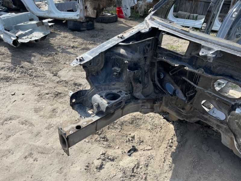 Боковина кузова