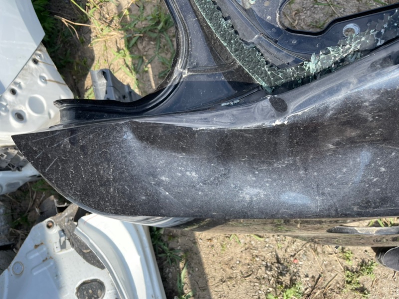 Боковина кузова