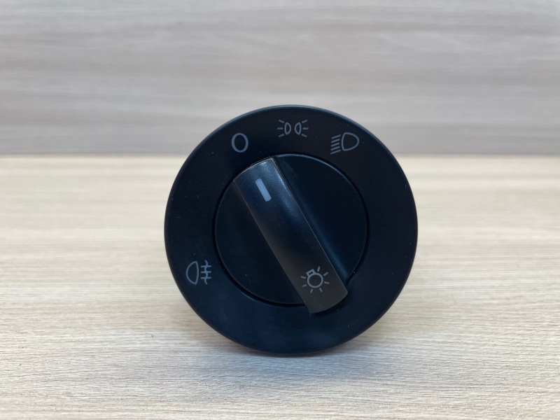 Переключатель света