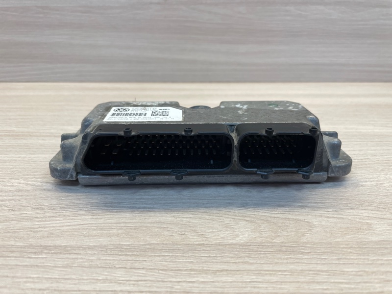 Блок управления двигателем