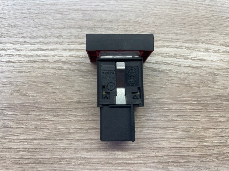 Кнопка аварийной сигнализации