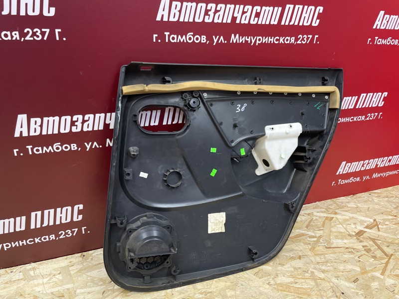Обшивка боковой двери