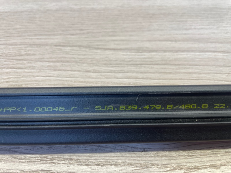 Уплотнитель стекла двери внутренний