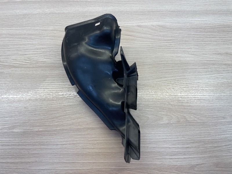 Воздуховод салона