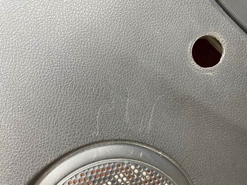 Обшивка боковой двери