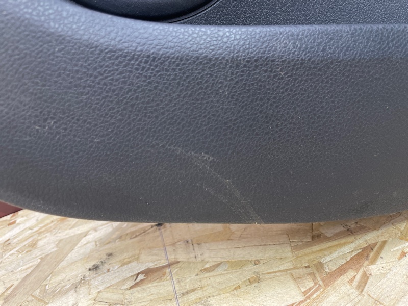 Обшивка боковой двери