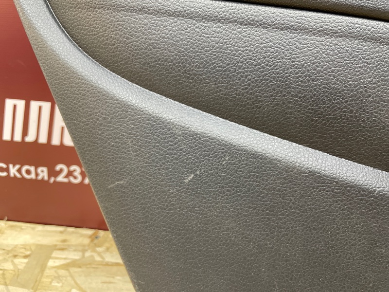 Обшивка боковой двери