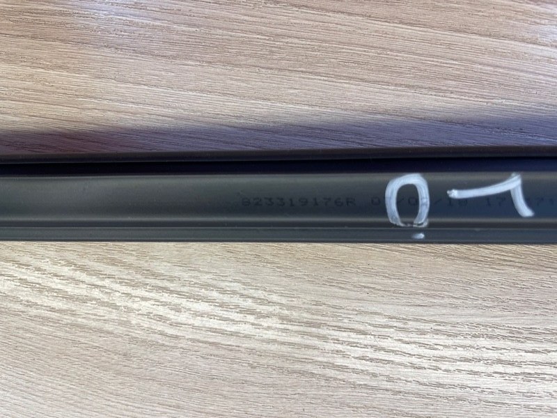 Уплотнитель стекла двери внутренний