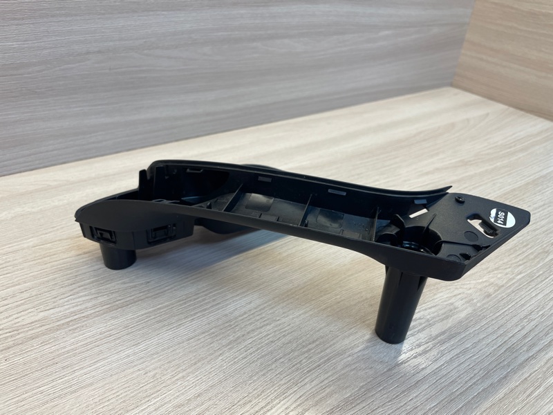 Внутренняя ручка     двери