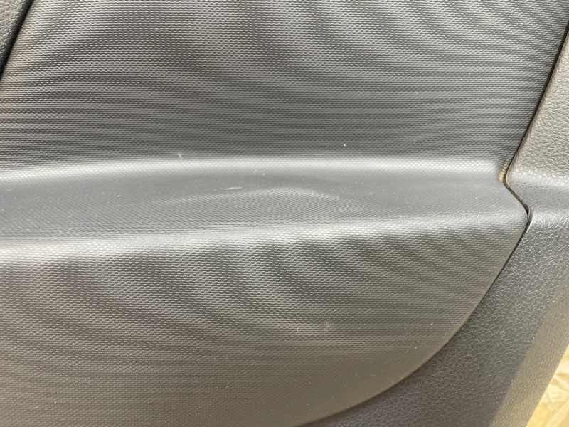 Обшивка боковой двери