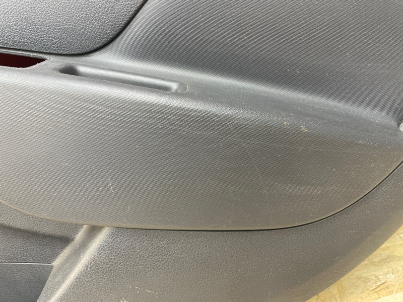 Обшивка боковой двери