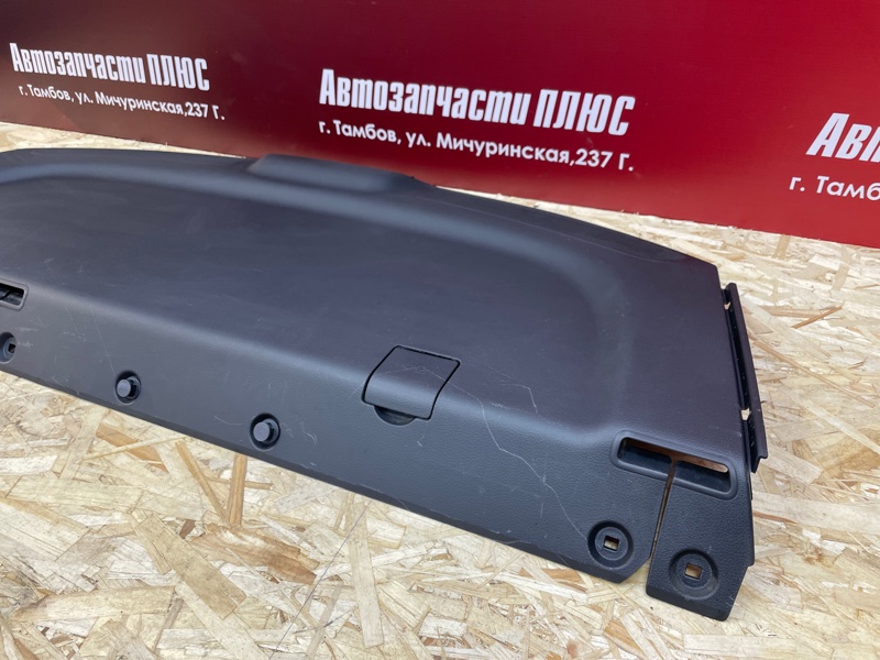 Полка багажника