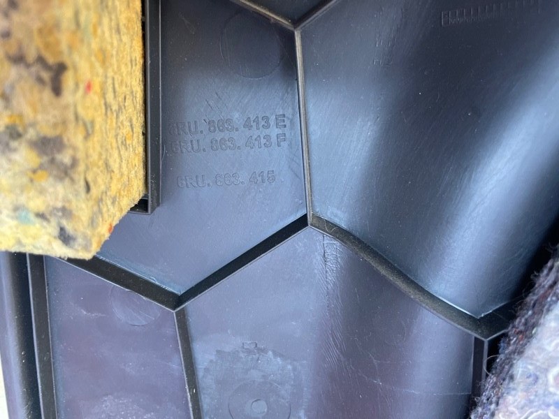 Полка багажника