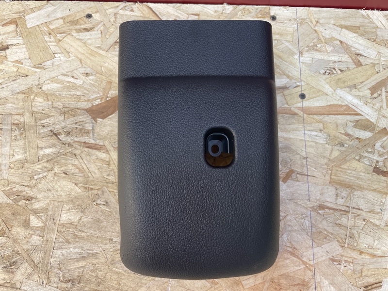 Подрулевой кожух