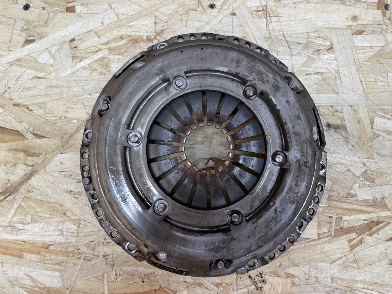 Корзина сцепления