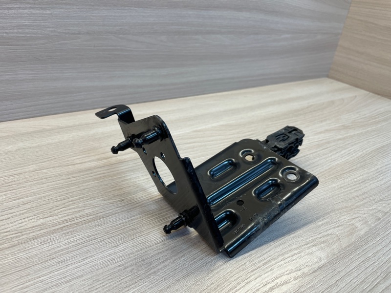 Кронштейн блока ABS