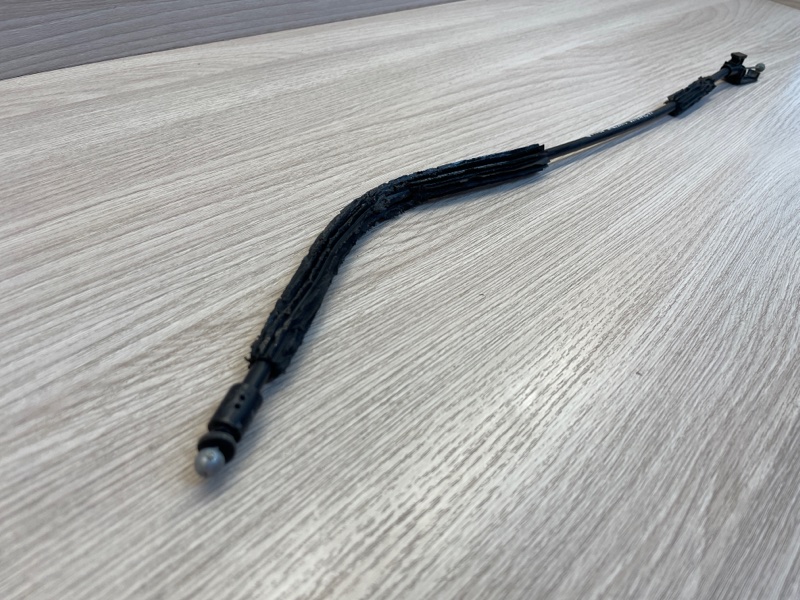 Трос замка капота