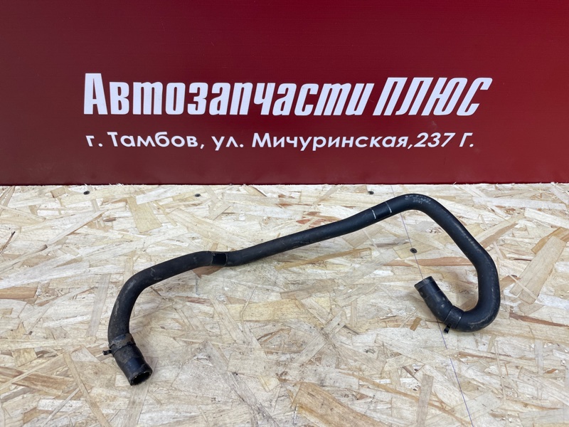 Патрубок радиатора