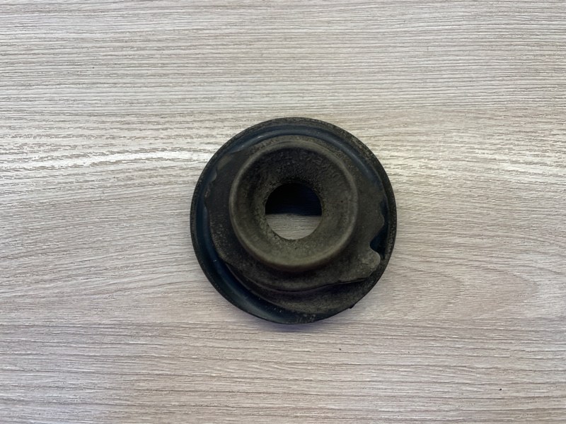 Верхняя опора    пружины