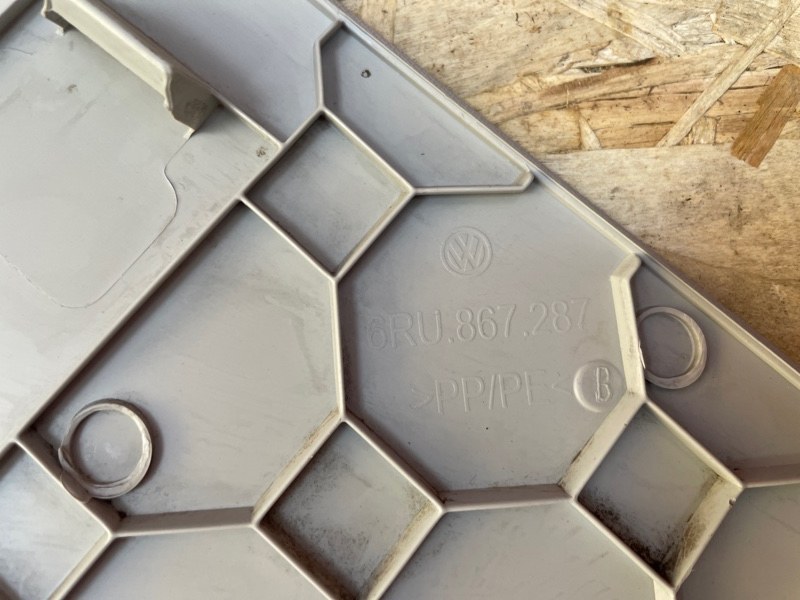 Обшивка стойки