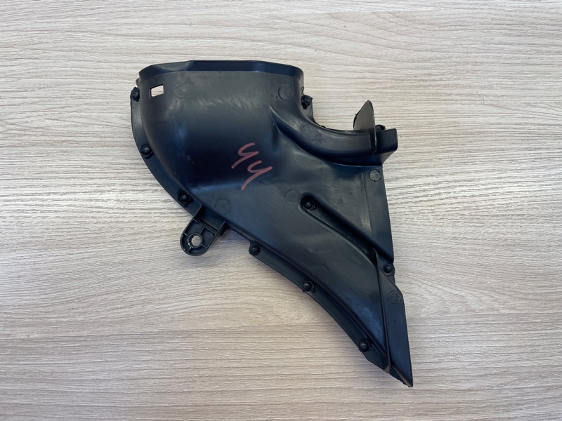 Воздуховод салона