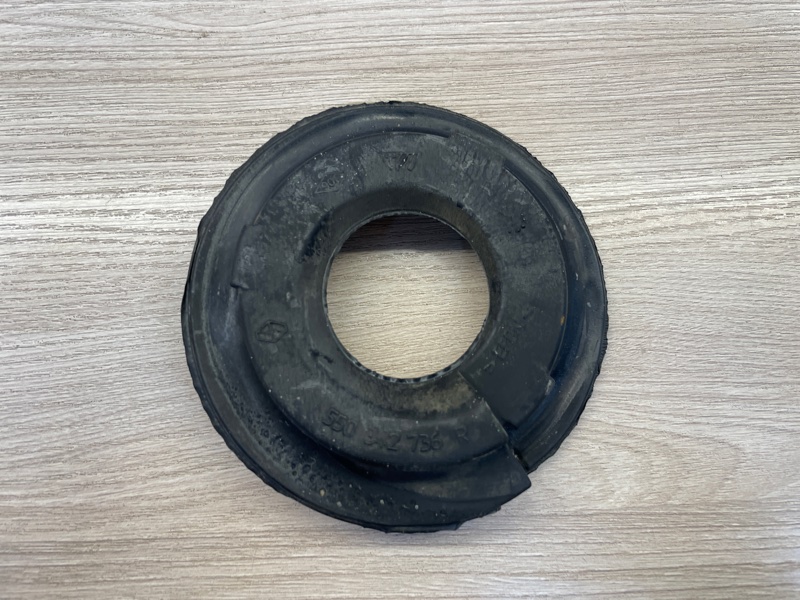 Верхняя опора    пружины