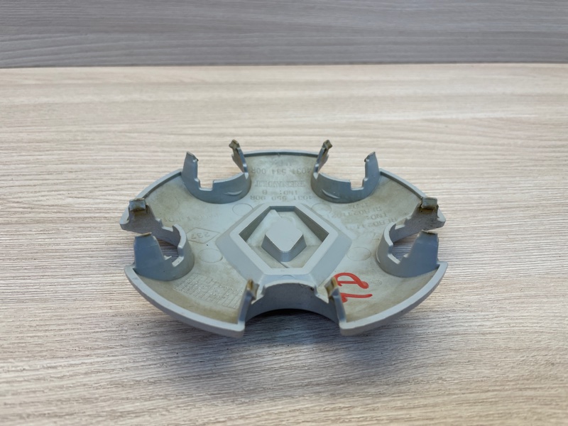 Колпак колеса